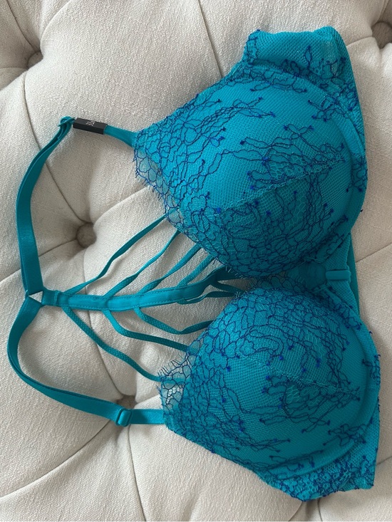 Victoria's Secret Other - Victoria's Secret Teal Lace Strappy Bra